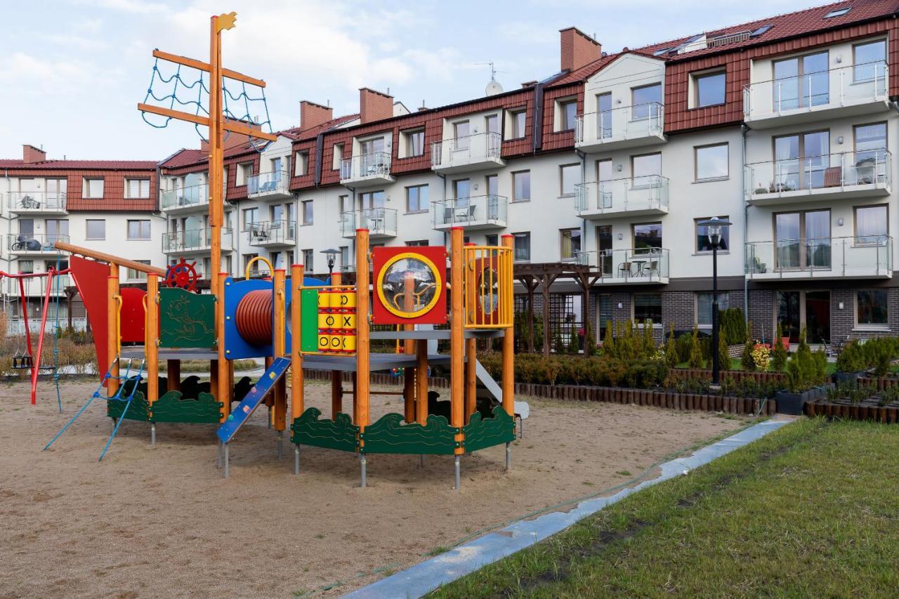 Stylowy Apartament Z Tarasem Swinoujscie Center By Noclegi Renters Exterior photo